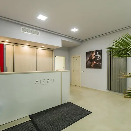 Sea Breeze 2bd Apt N Pools Alezzi Beach Navodari
